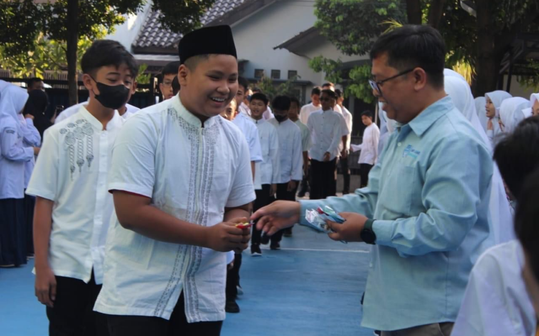 Back to School: Welcome New Students of SMP Juara Bandung