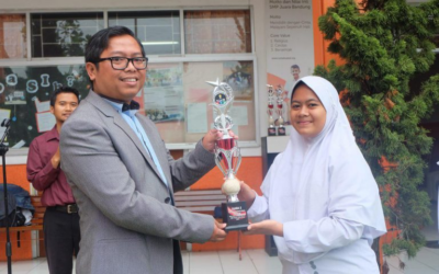 Juara 2 Lomba Cerdas Cermat Islam di SMKN 13 Bandung